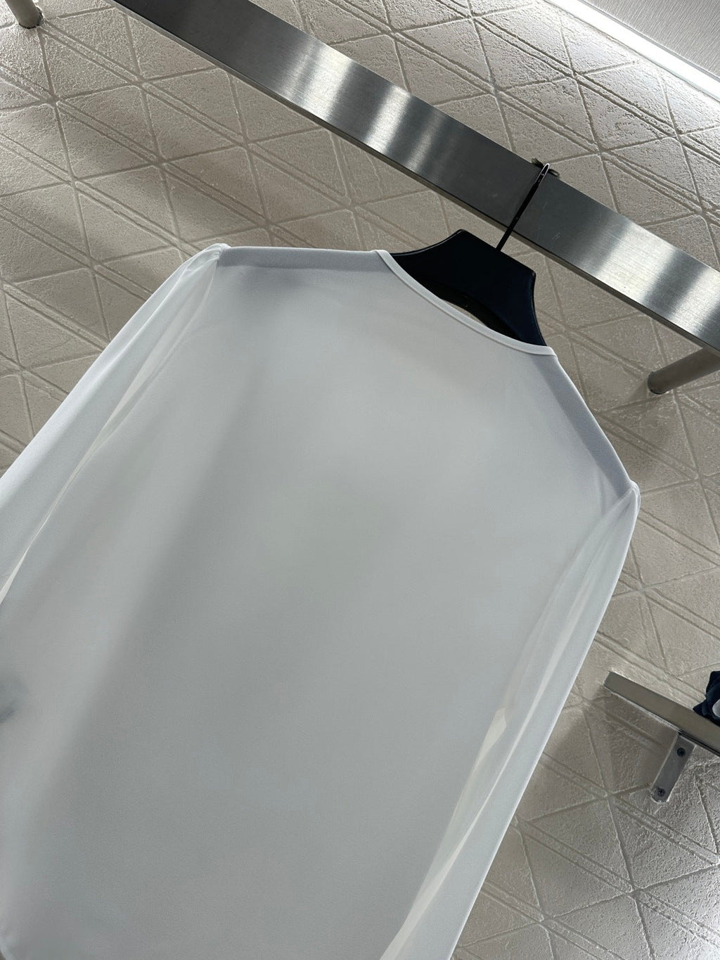 CHANEL 25S ROUND-NECK SHIRT 602