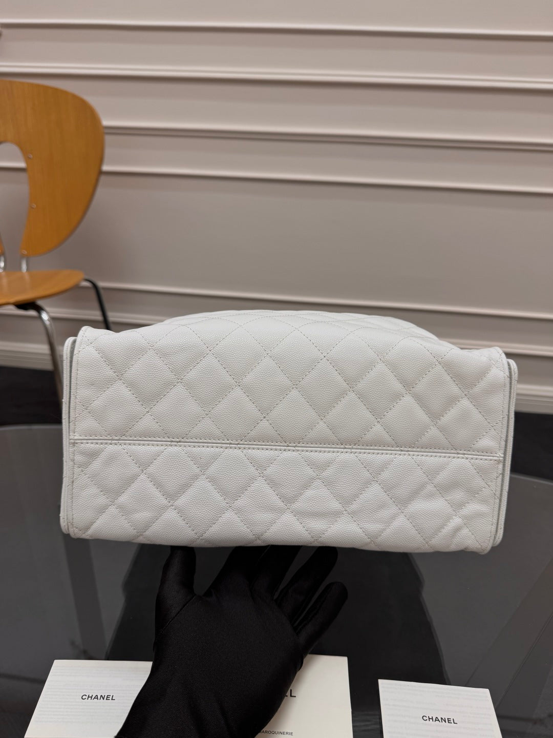 CHANEL 25S HOBO BAG 40 IN WHITE CAVIAR WITH GOLD HARDWARE