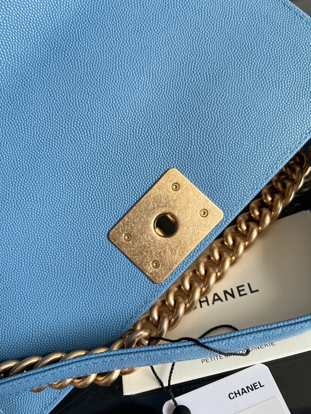 CHANEL 25S BOY BAG 25 IN BLUE CAVIAR