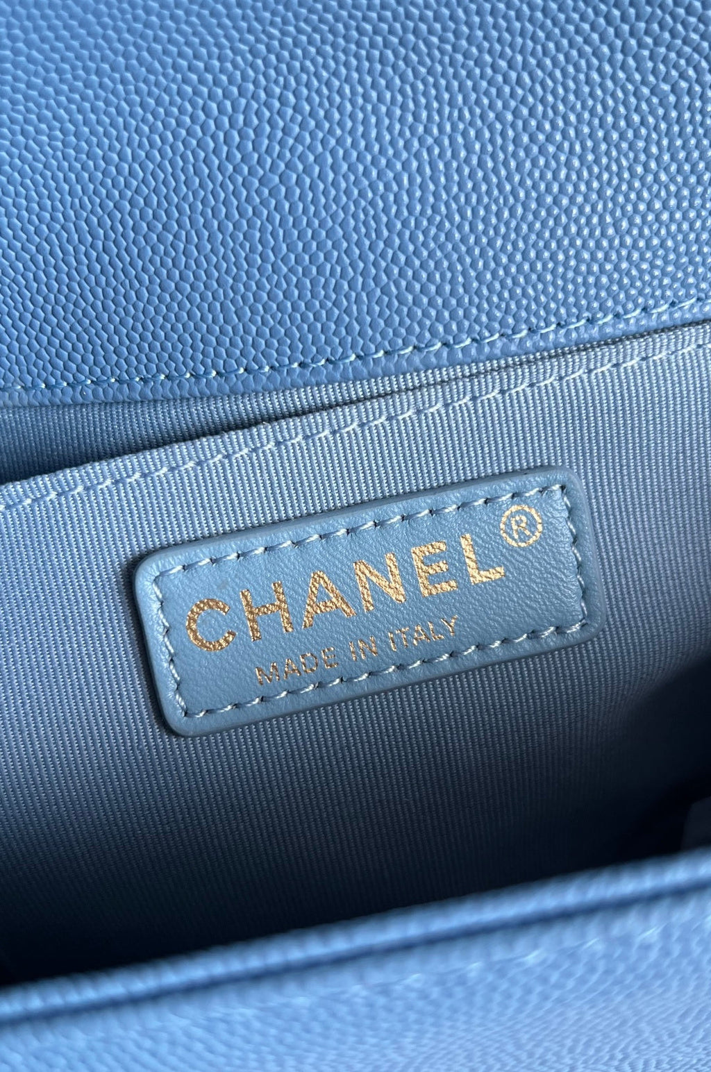 CHANEL 25S BOY BAG 25 IN BLUE CAVIAR