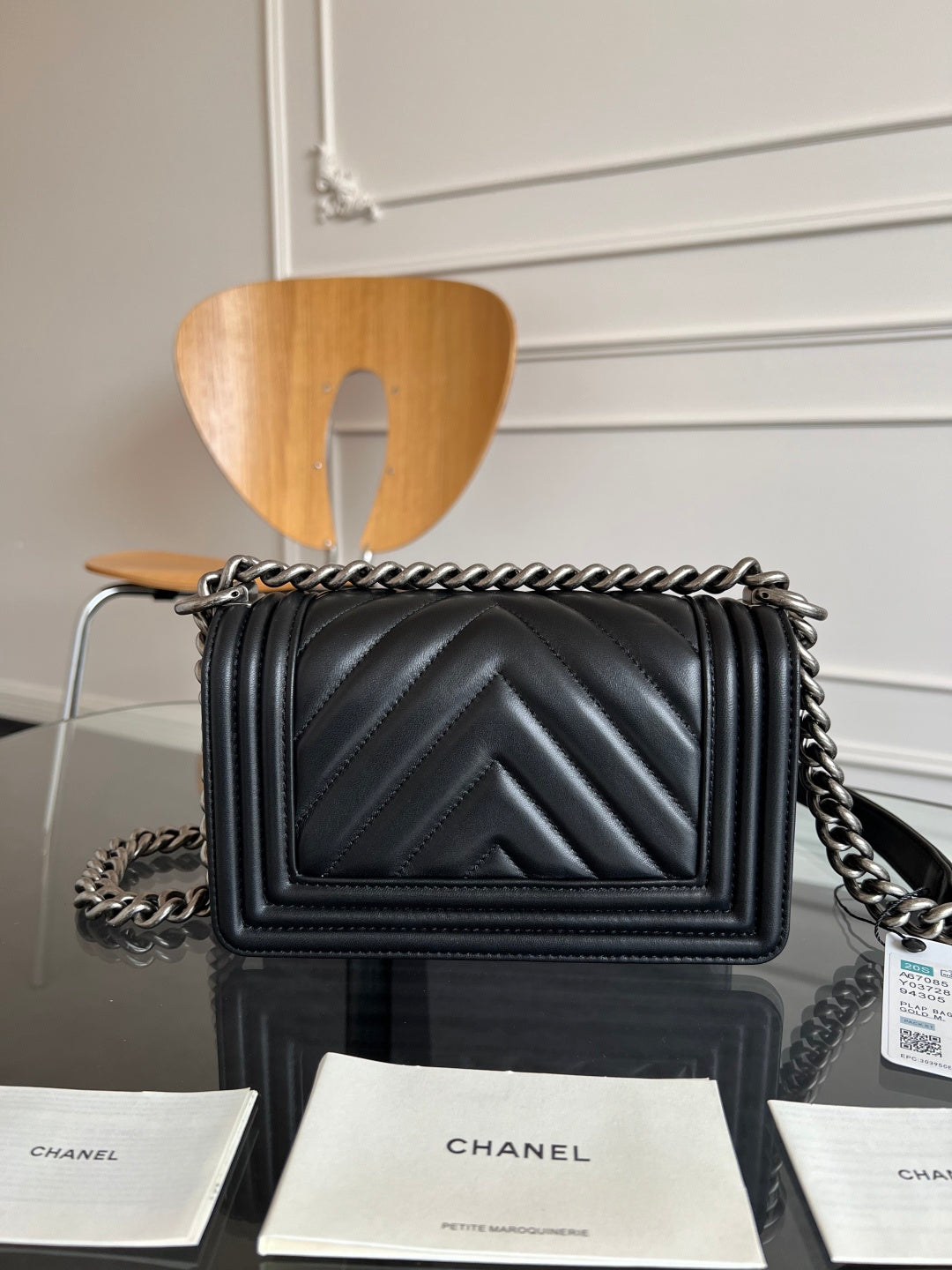 CHANEL 25S BOY BAG 20 IN BLACK LAMBSKIN