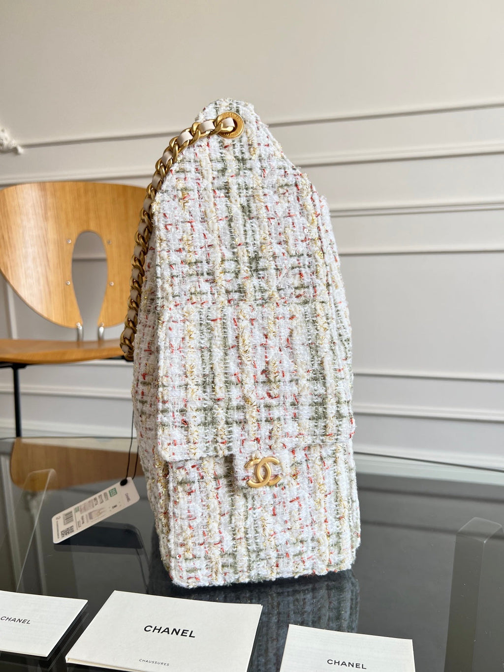 CHANEL 25S HOBO BAG 40 IN MULTICOLOR TWEED WITH GOLD HARDWARE