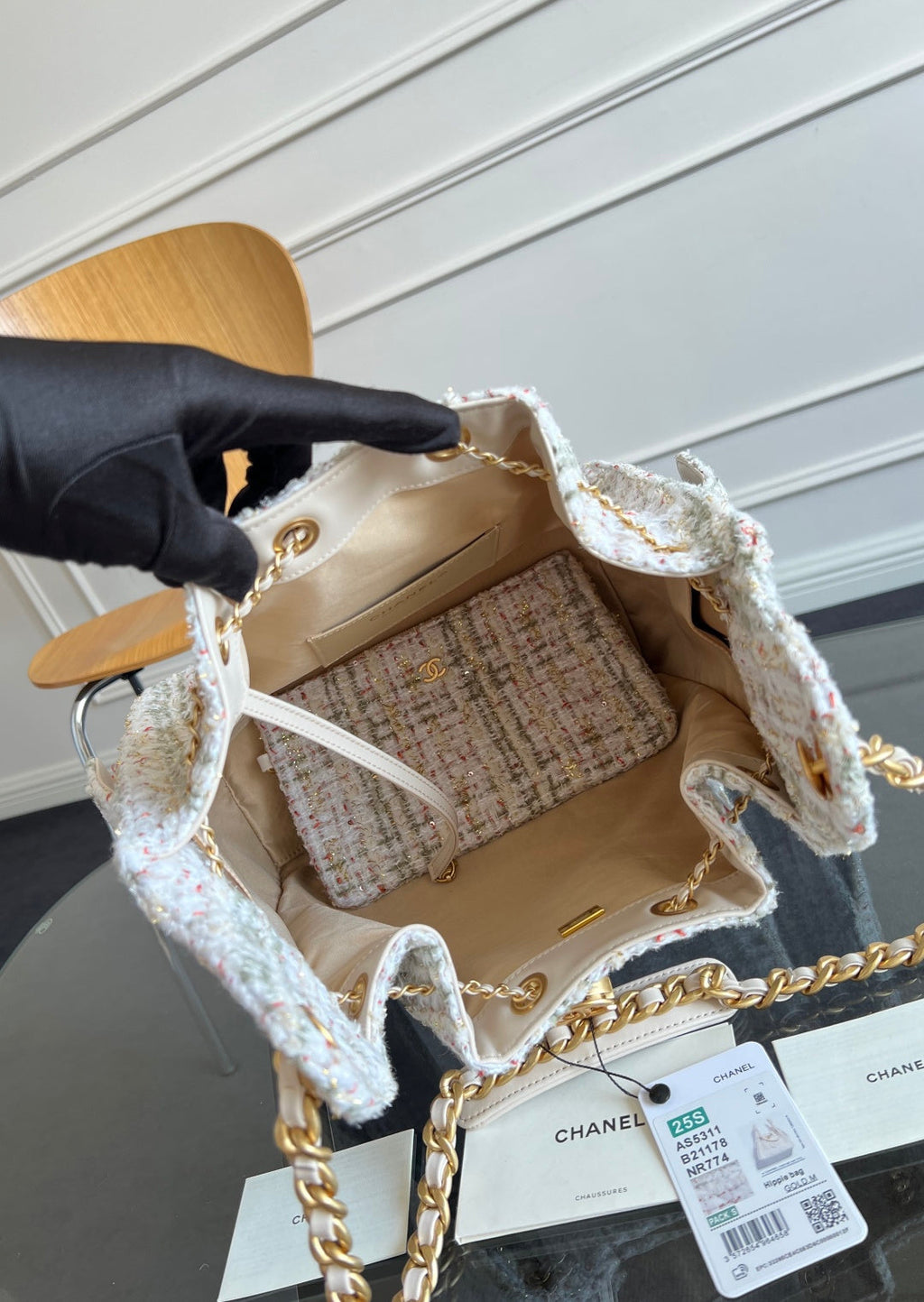 CHANEL 25S HOBO BAG 40 IN MULTICOLOR TWEED WITH GOLD HARDWARE