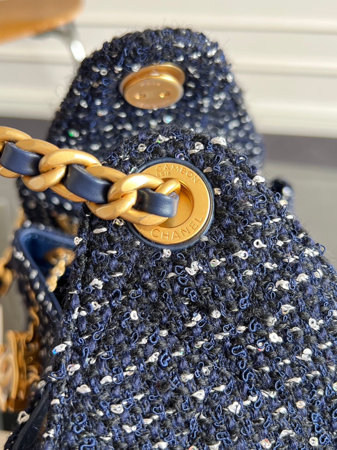 CHANEL 25S HOBO BAG 30 IN NAVY BLUE TWEED WITH GOLD HARDWARE