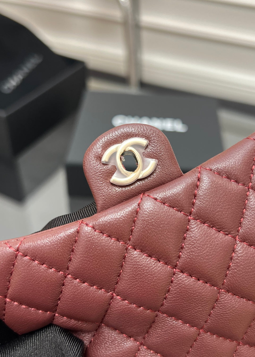 CHANEL 25S FLAP CHARM BAG 13 IN DARK RED LAMBSKIN