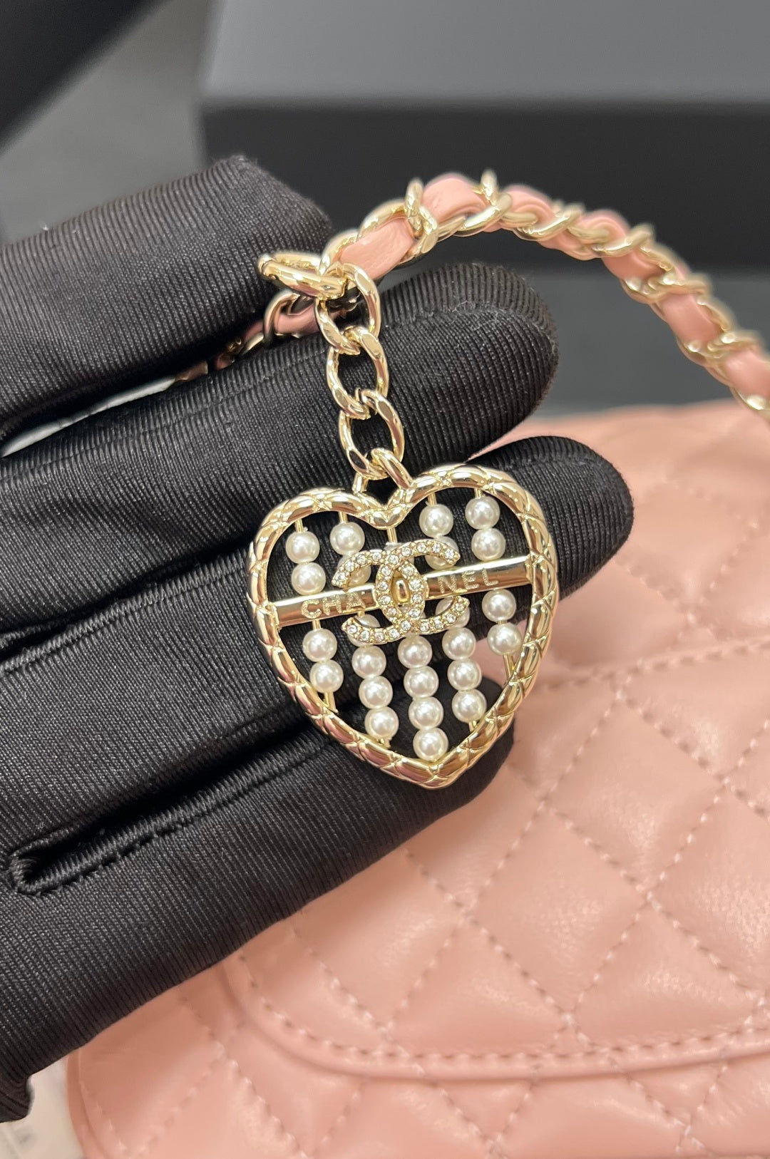 CHANEL 25S FLAP CHARM BAG 13 IN PEACH PINK LAMBSKIN