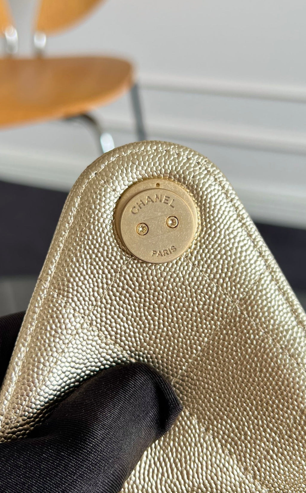 CHANEL 25S HOBO BAG 30 IN LIGHT GOLD METALLIC CAVIAR