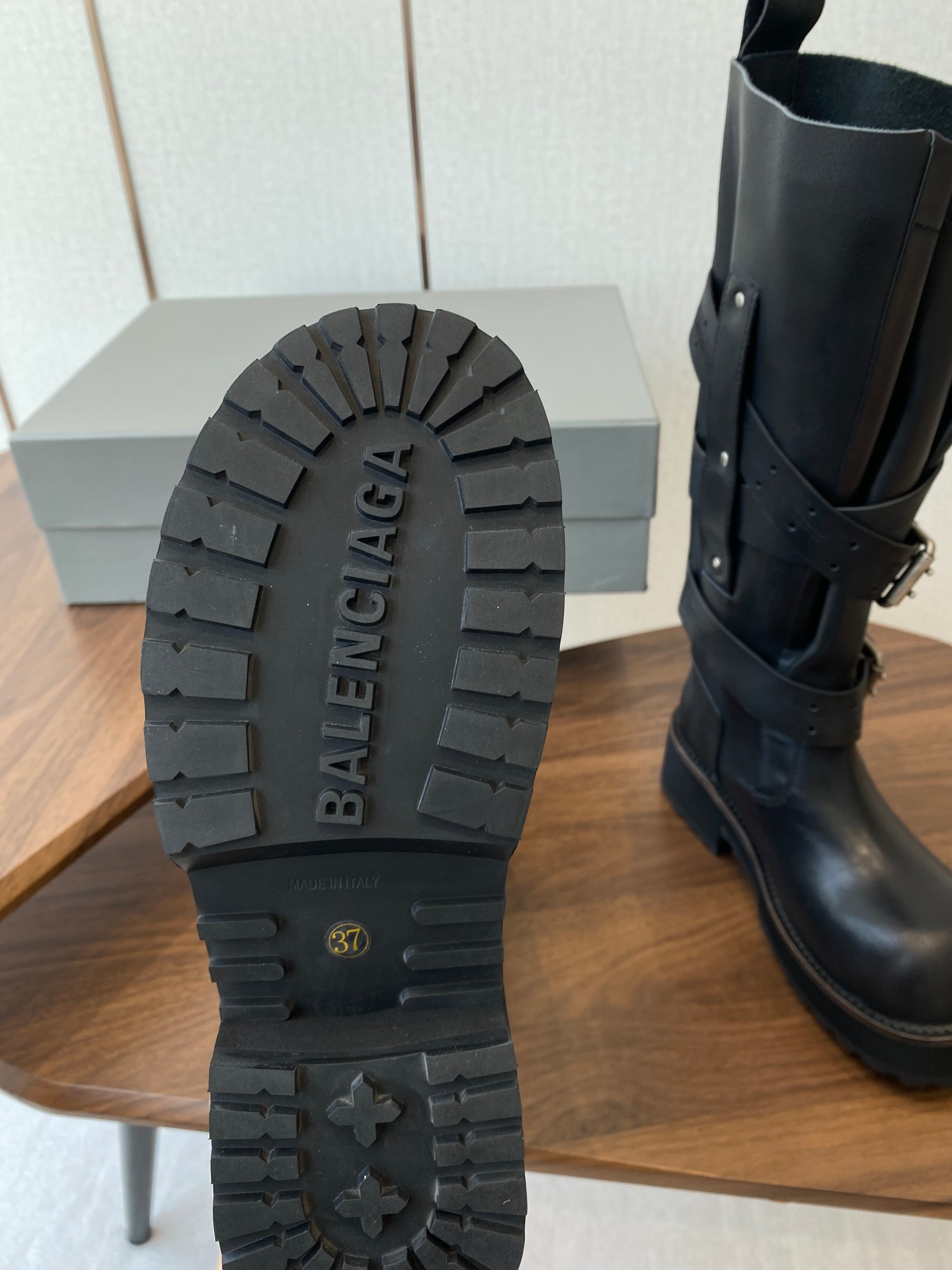 BALEN HIGH BUCKLE BOOTS IN BLACK CALFSKIN