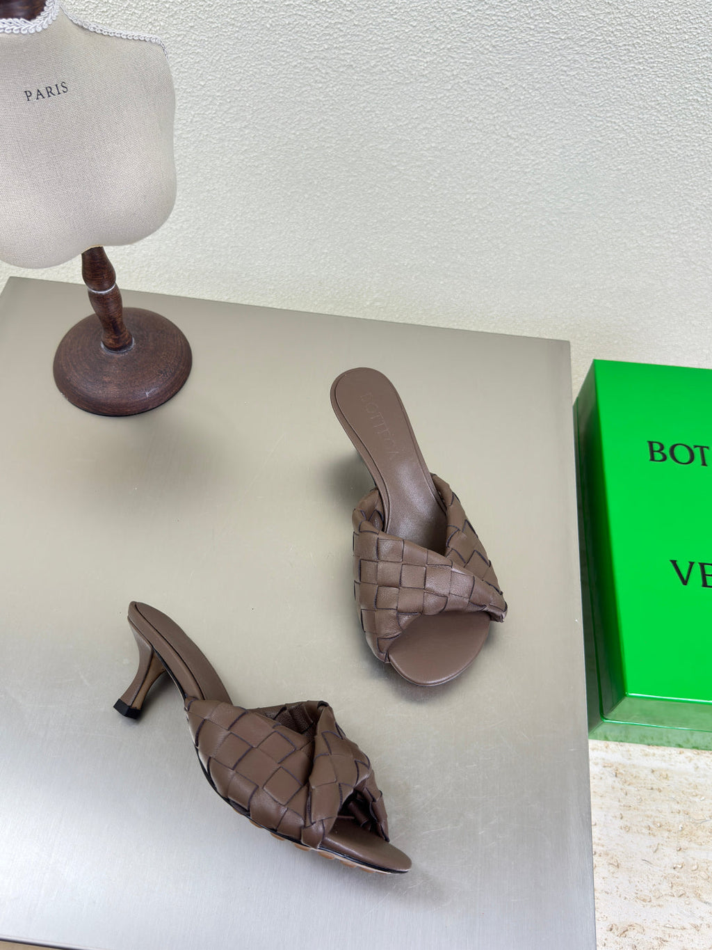 BLINK HIGH 5 CM MULE IN CAROB BROWN INTRECCIATO LEATHER