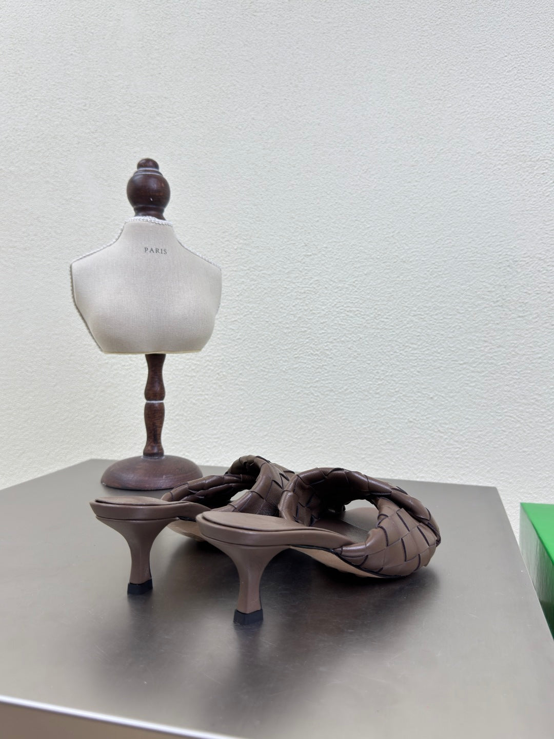 BLINK HIGH 5 CM MULE IN CAROB BROWN INTRECCIATO LEATHER