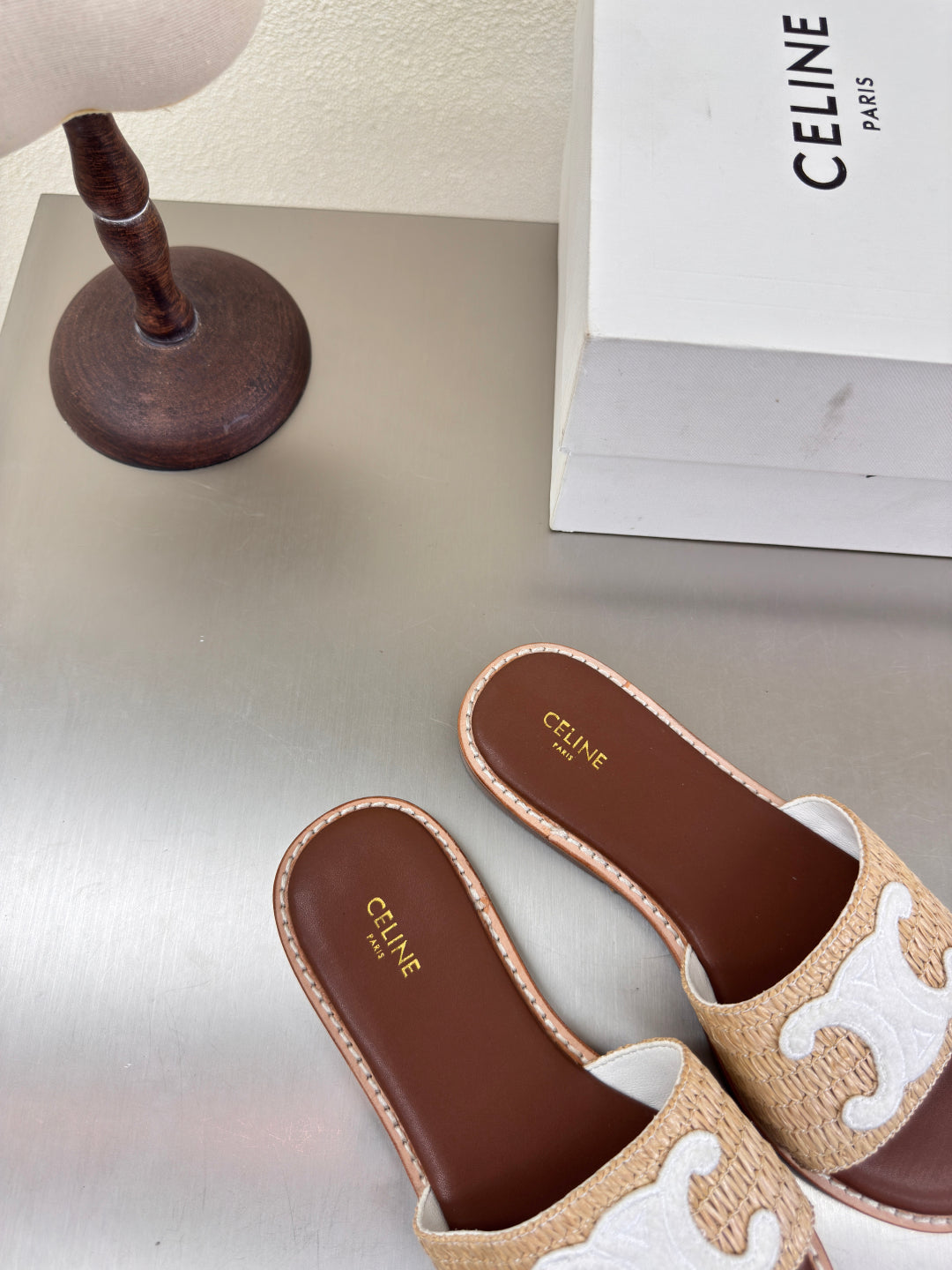 CELINE 25S LYMPIA MULE BEIGE RAFFIA WHITE WOOL LOGO