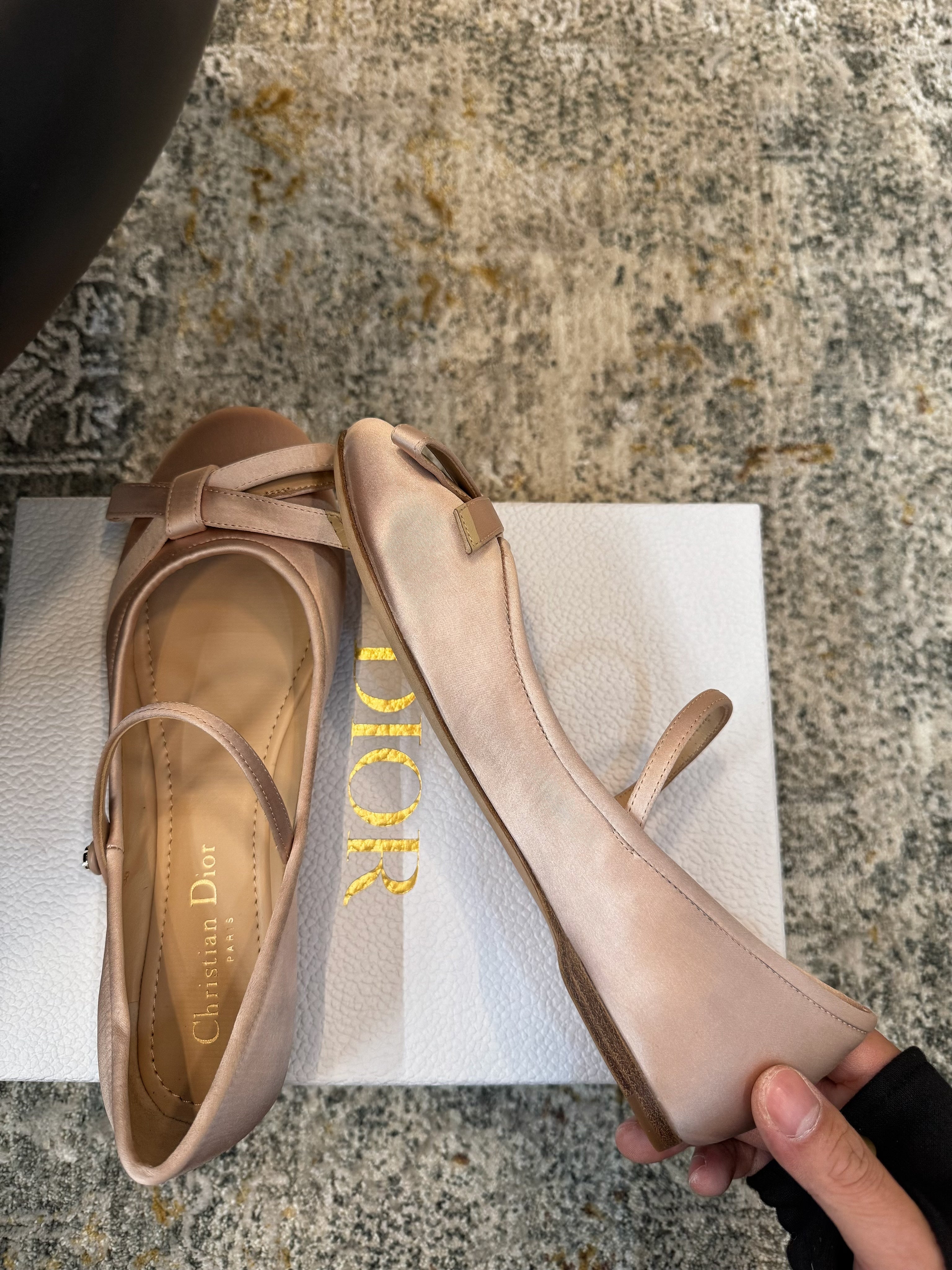 DIOR 25S LOVELY‑D BALLET FLAT 10MM IN NUDE SATIN