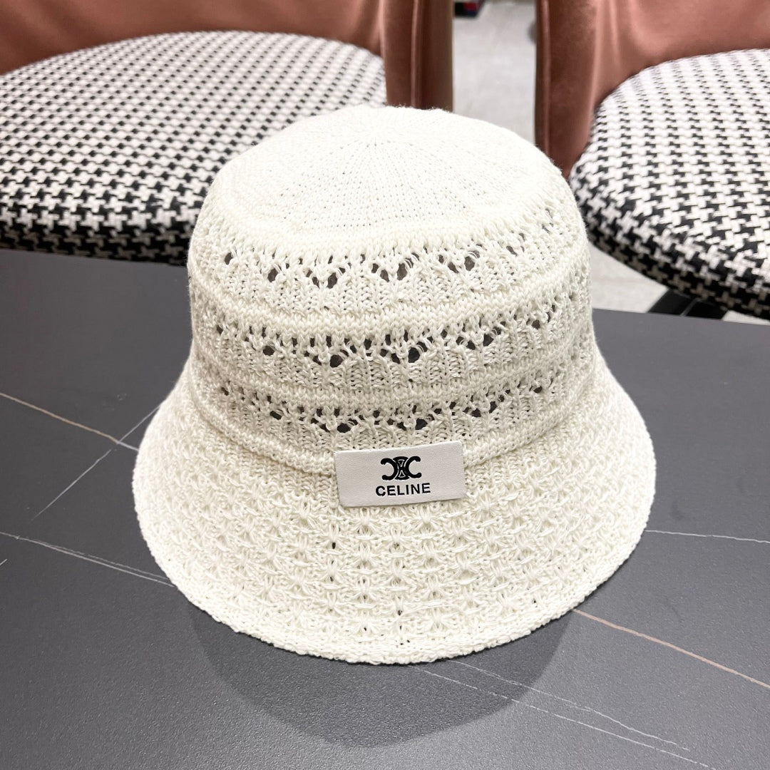 BUCKET HAT MODEL 651868 IN WHITE CROCHET