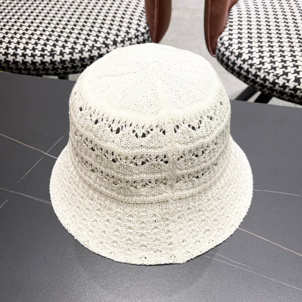 BUCKET HAT MODEL 651868 IN WHITE CROCHET