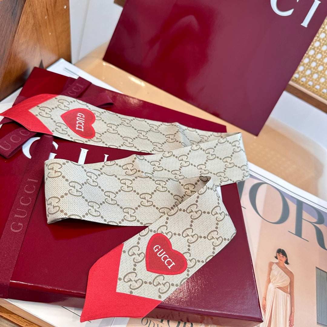 GUCCI 25S RIBBON SCARF 100 IN SILK 591437