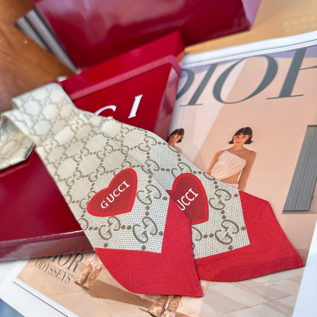 GUCCI 25S RIBBON SCARF 100 IN SILK 591437