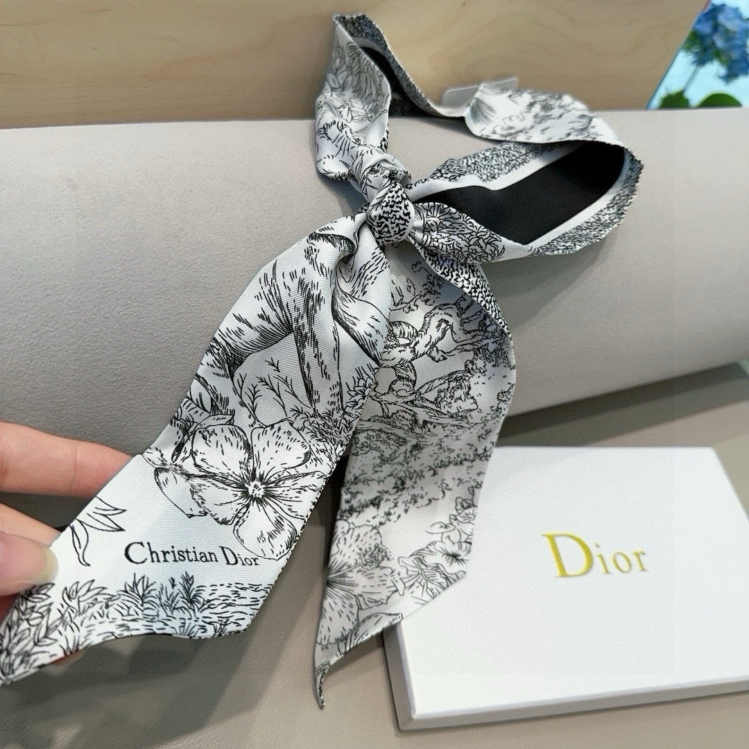 DIOR TWILLY 100 CM IN SILK 714373