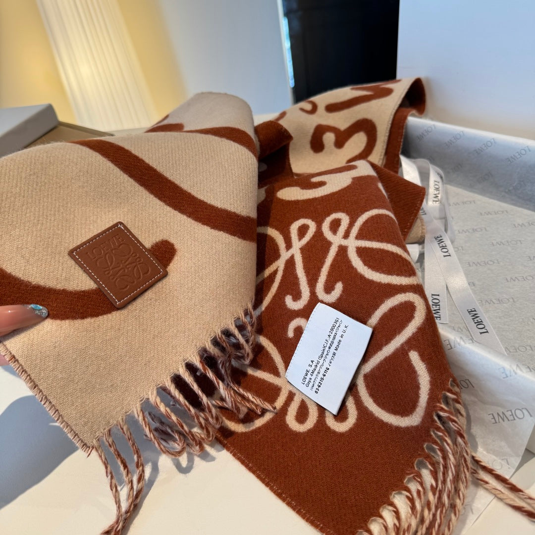 LOEWE 25S SCARF 180 IN CASHMERE WOOL 861446