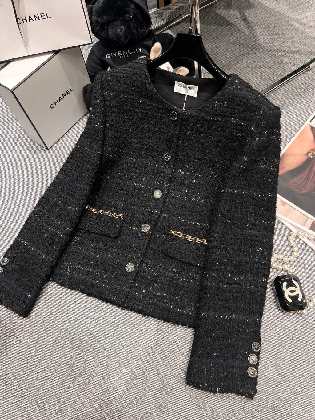 CHANEL 25S JACKET 618