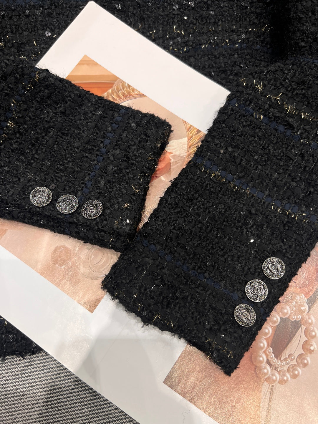 CHANEL 25S JACKET 618