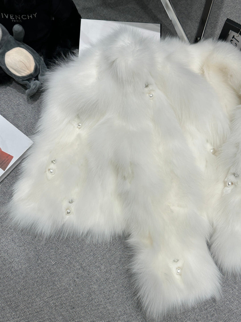 CHANEL 25S FOX FUR JACKET 593