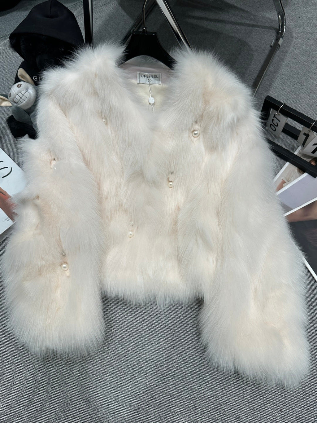 CHANEL 25S FOX FUR JACKET 594