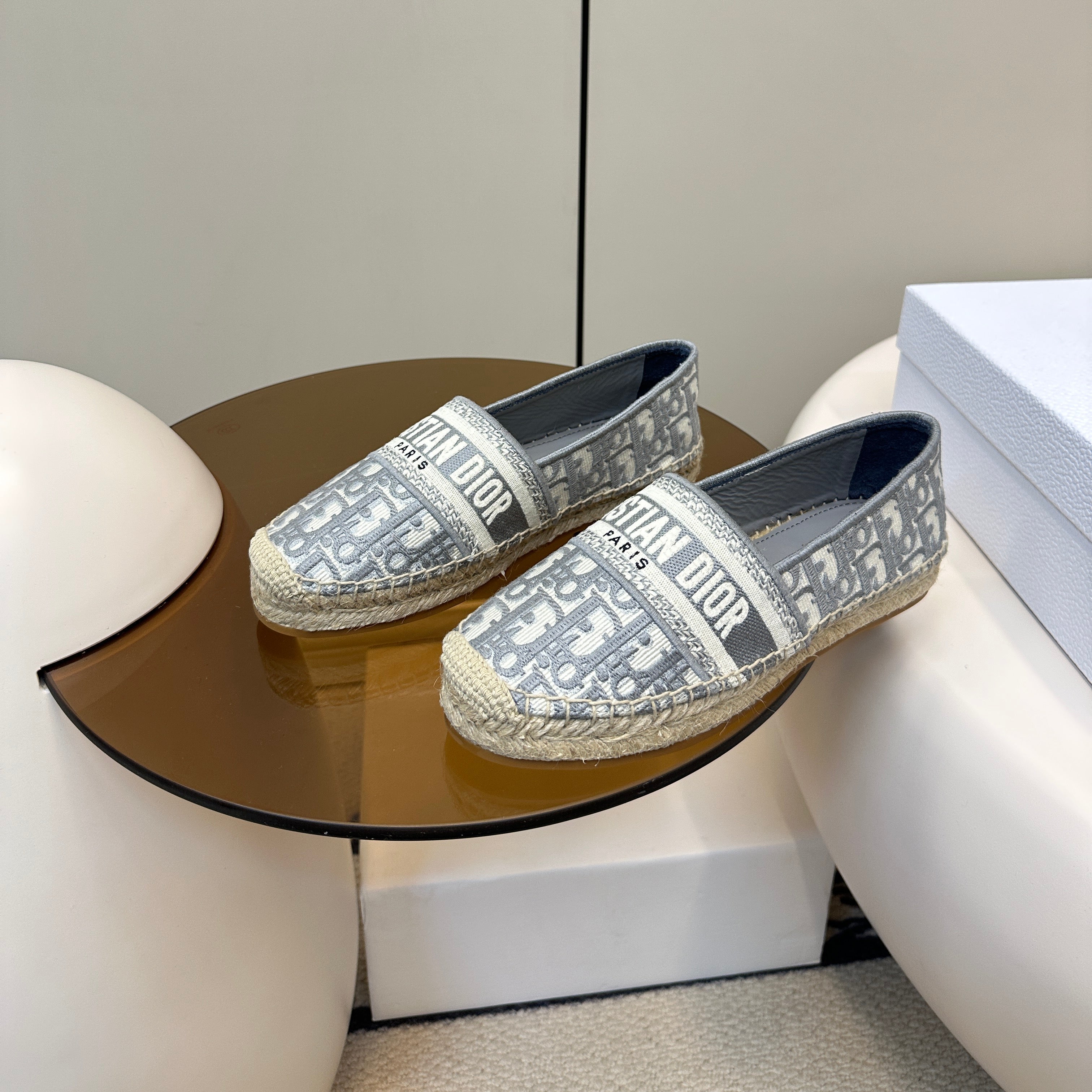 GRANVILLE ESPADRILLES FLAT 25S IN GRAY OBLIQUE EMBROIDERED COTTON