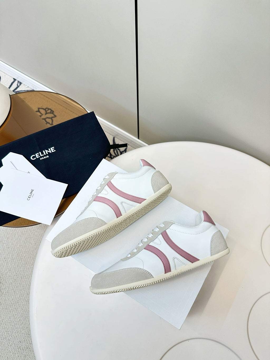 CELINE 25S JOGGER LOW LACE UP SNEAKER WITH TRIOMPHE IN WHITE GRAY SUEDE AND CALFSKIN