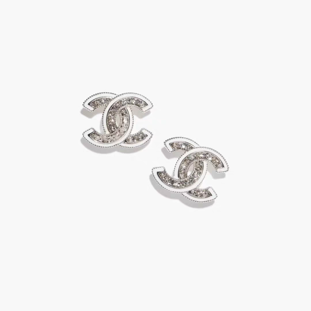 DOUBLE C STUD EARRINGS WITH WHITE TRIM AND CLEAR STONE LOGO