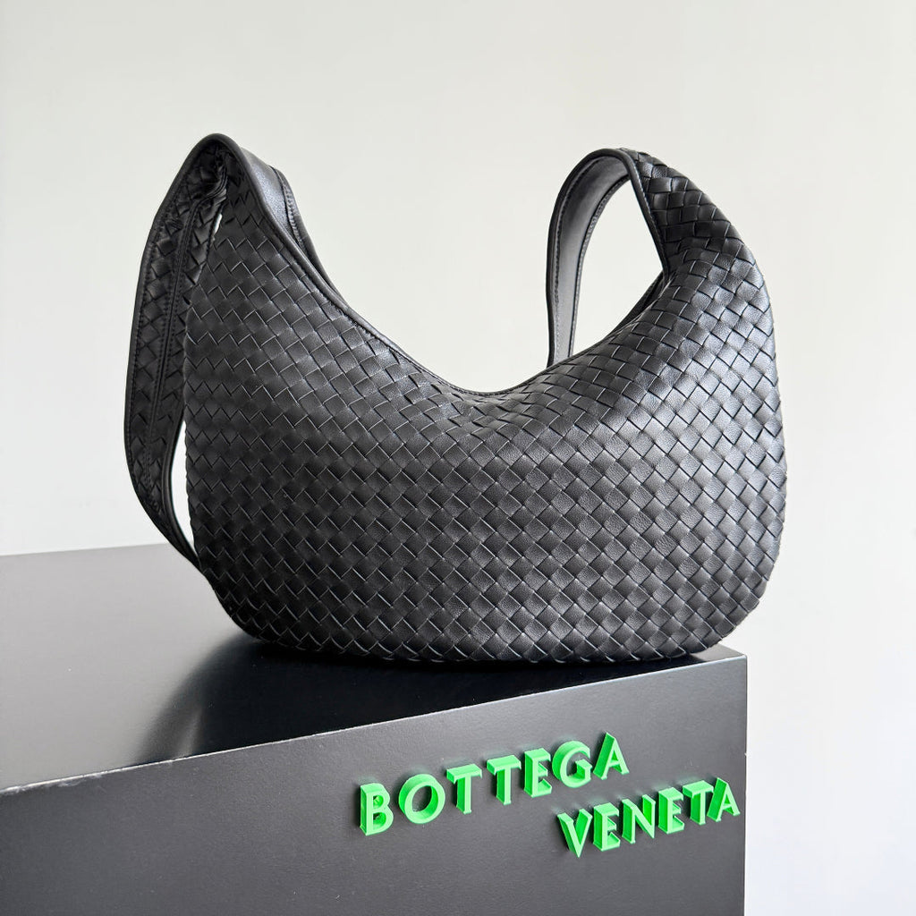 BOTTEGA VENETA 25S LARGE VENETO BAG 38 IN BLACK CALFSKIN SILVER HARDWARE
