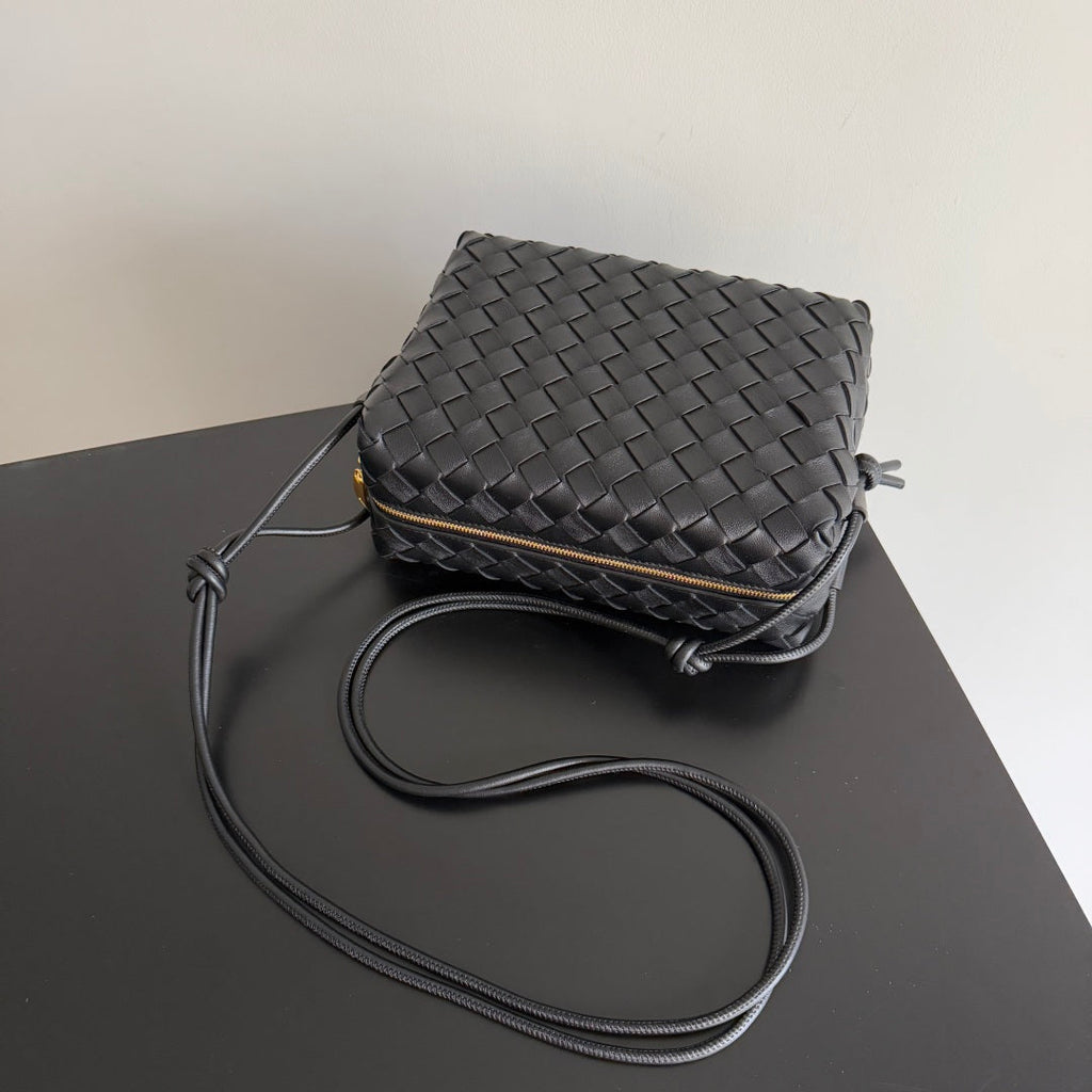 MINI LOOP CAMERA BAG 22 IN BLACK CALFSKIN