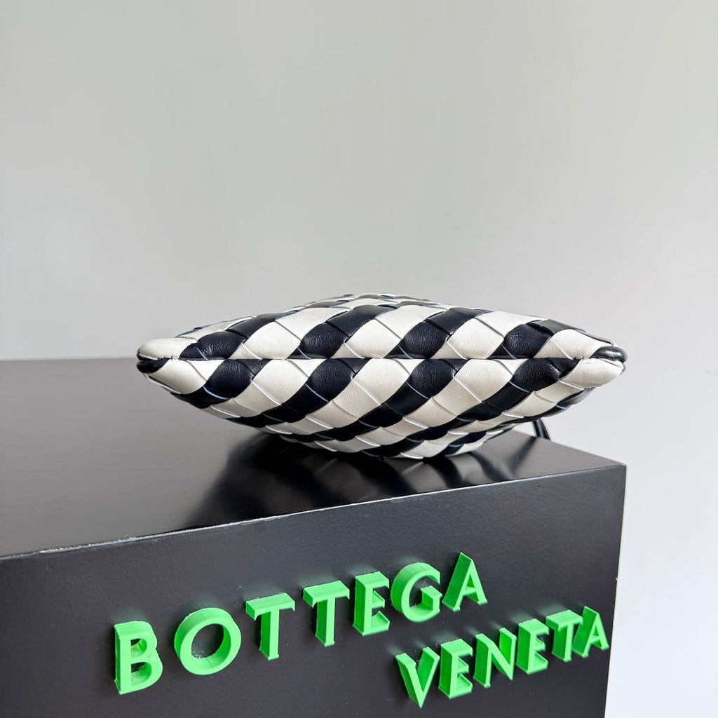 BOTTEGA VENETA 25S DUSTBAG 21 IN ZEBRA PATTERN CALFSKIN