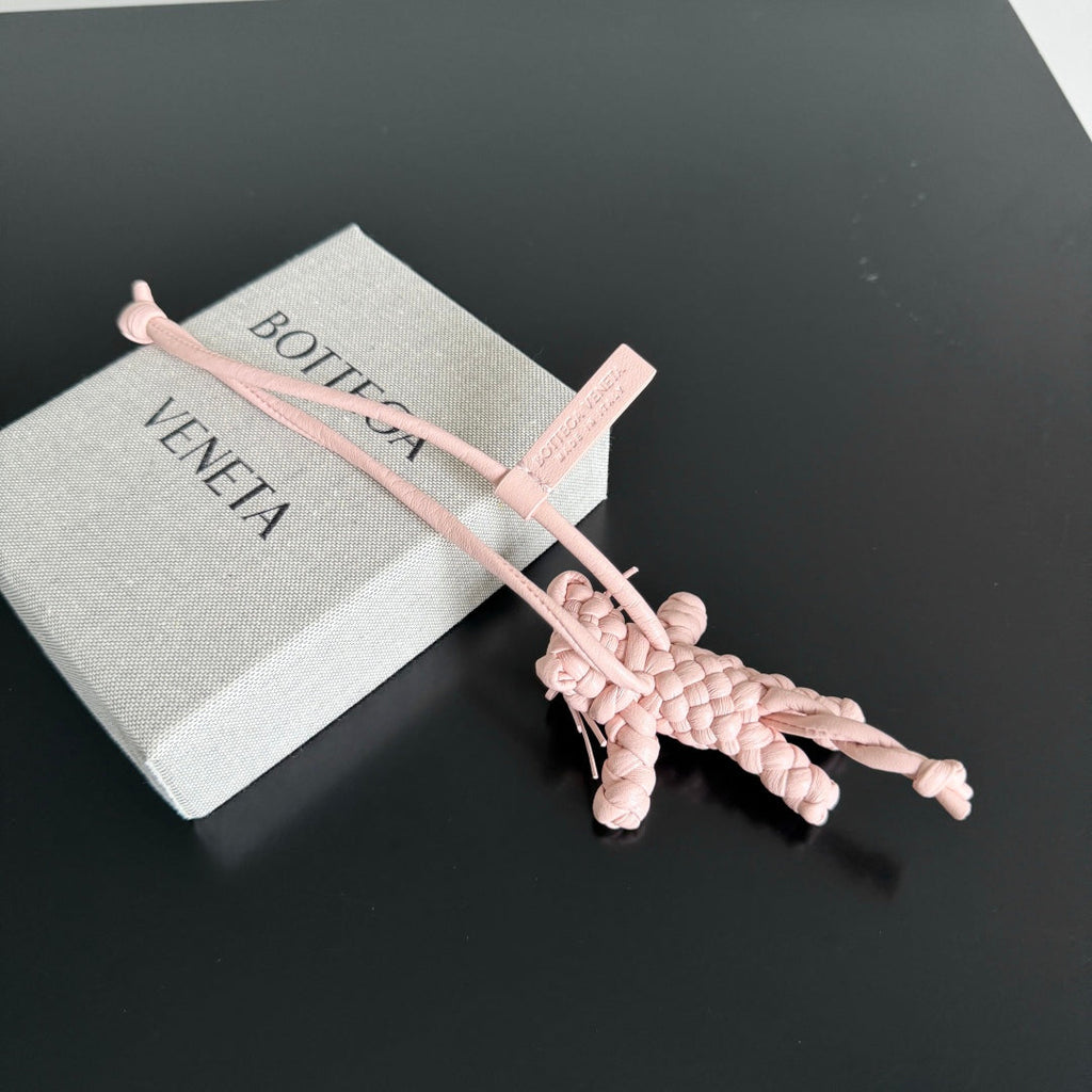 BOTTEGA VENETA 25S CAT CHARM IN LIGHT PINK CALFSKIN