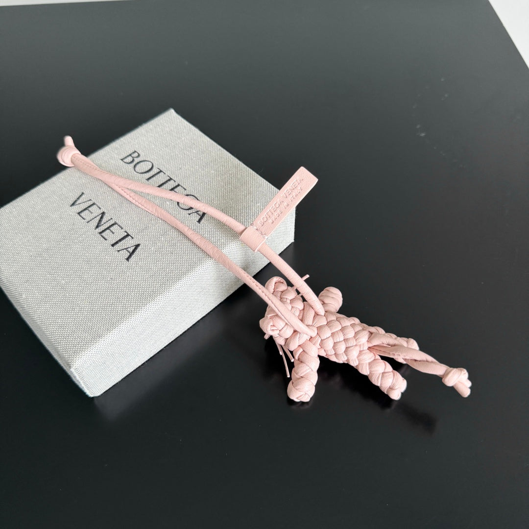 BOTTEGA VENETA 25S CAT CHARM IN LIGHT PINK CALFSKIN