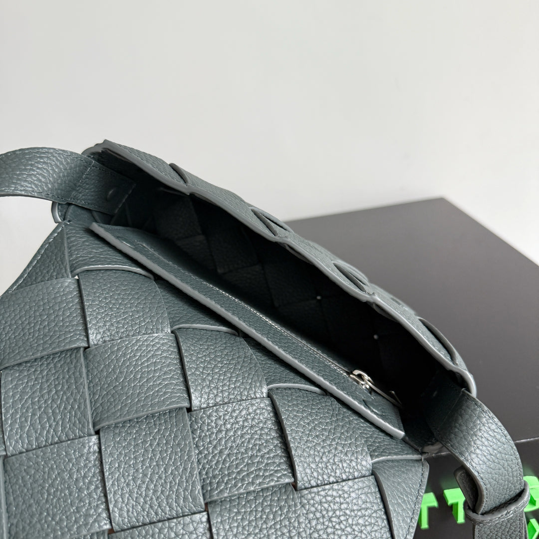 BOTTEGA VENETA 25S DIAGO 22 IN STEEL GRAY CALFSKIN SILVER HARDWARE