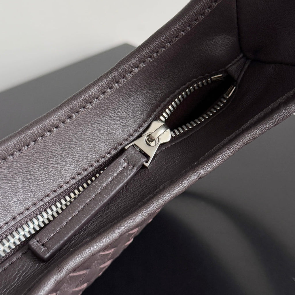 BOTTEGA VENETA 25S VENETO BAG 27 IN DARK BROWN CALFSKIN SILVER HARDWARE