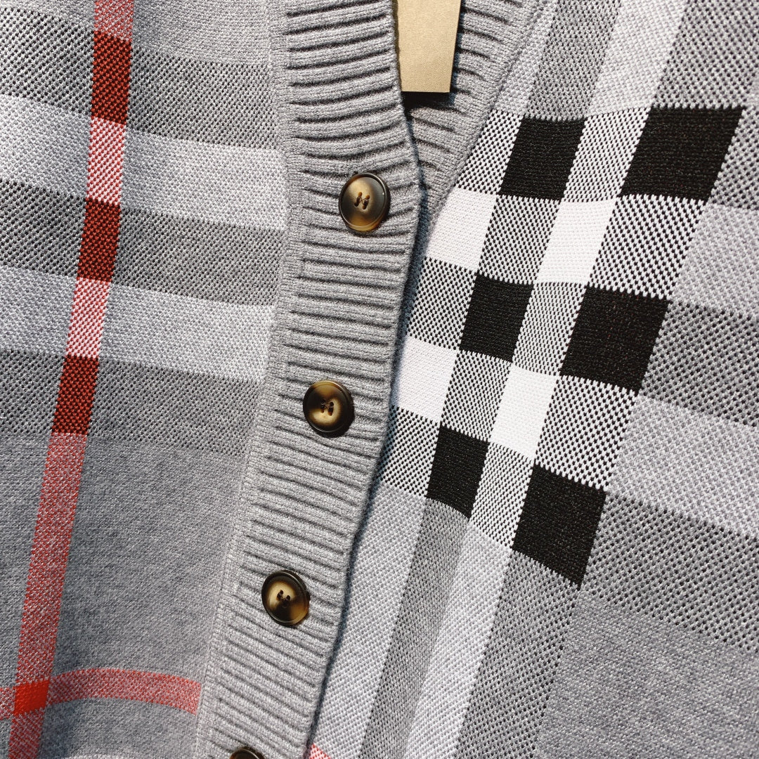 BURBERRY 25S CARDIGAN 298