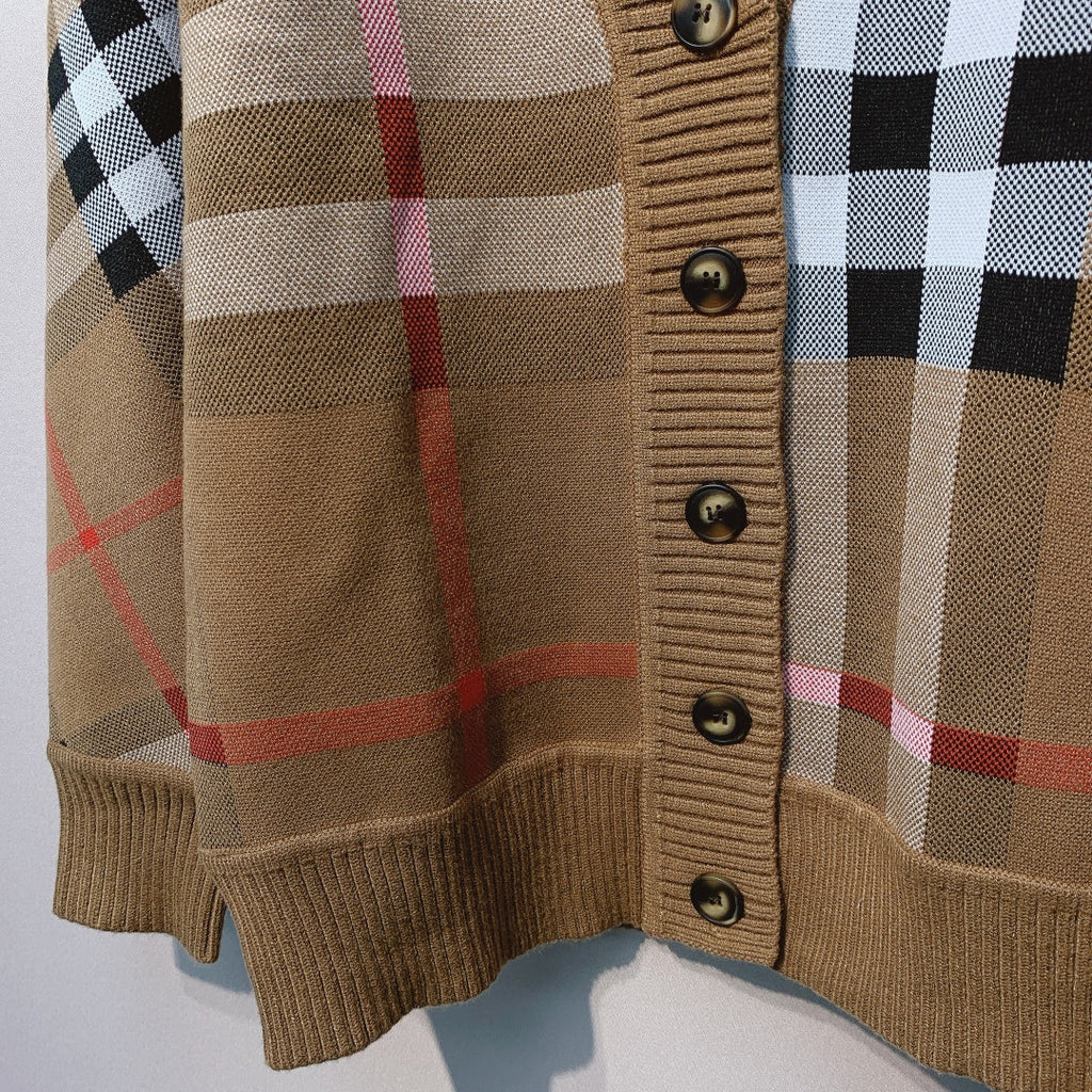 BURBERRY 25S CARDIGAN 297