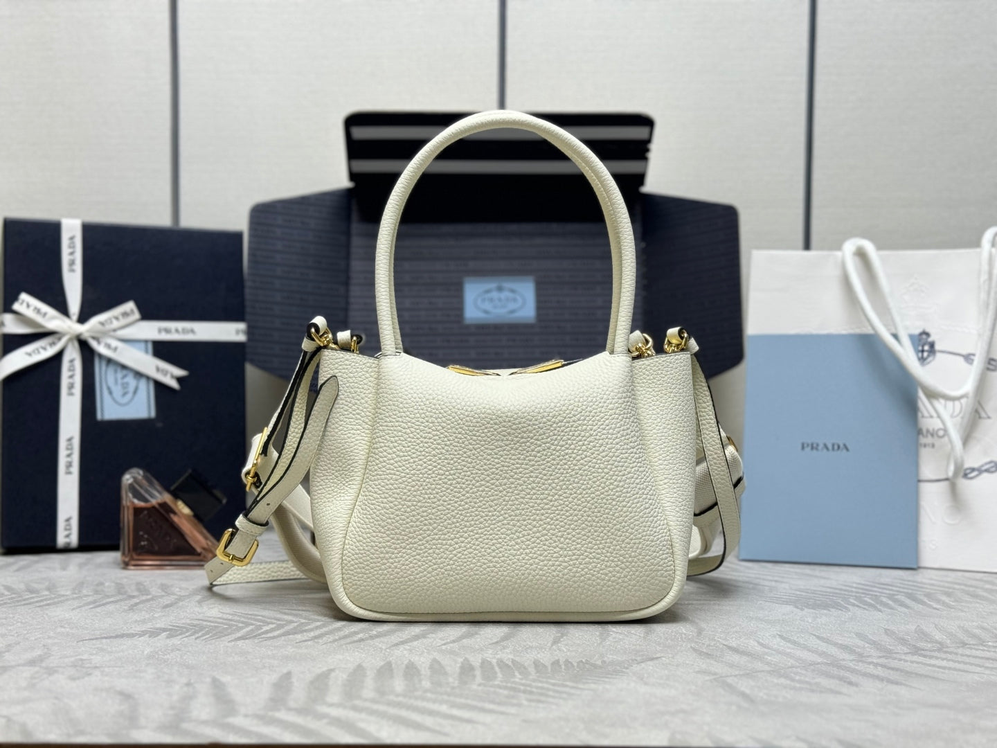PRADA 25S SMALL BAG 23 IN IVORY CALFSKIN GOLD HARDWRE
