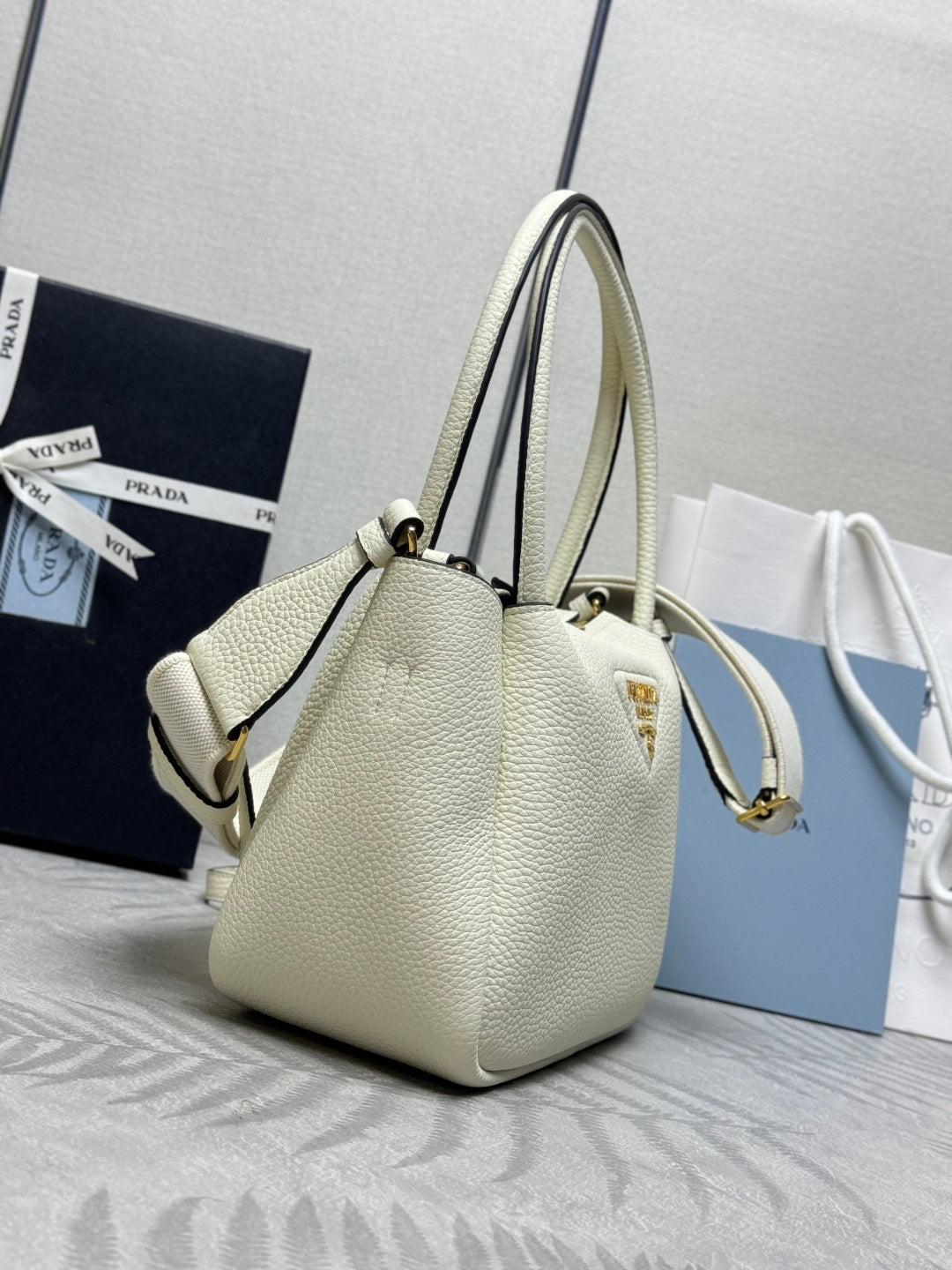 PRADA 25S SMALL BAG 23 IN IVORY CALFSKIN GOLD HARDWRE