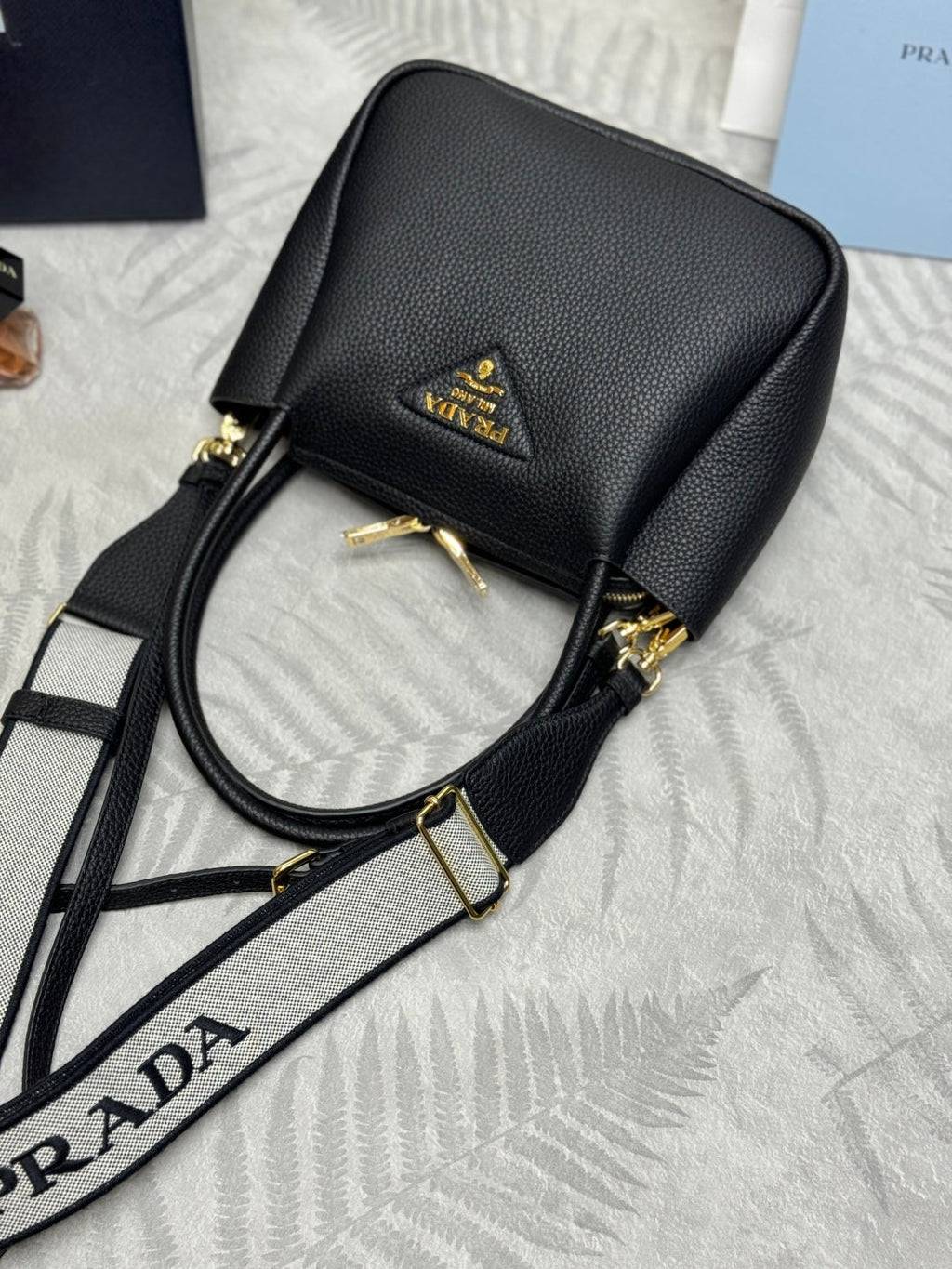 PRADA 25S SMALL BAG 23 IN BLACK CALFSKIN GOLD HARDWARE