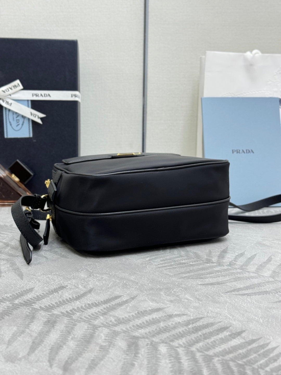 PRADA 25S RE-EDITION 1978 MINI 21 IN BLACK NYLON AND SAFFIANO CALFSKIN
