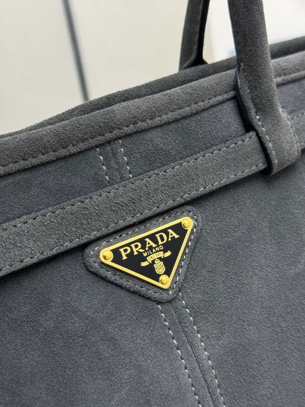PRADA 25S BONNIE LARGE HANDBAG 38 IN DARK GRAY SUEDE GOLD HARDWARE