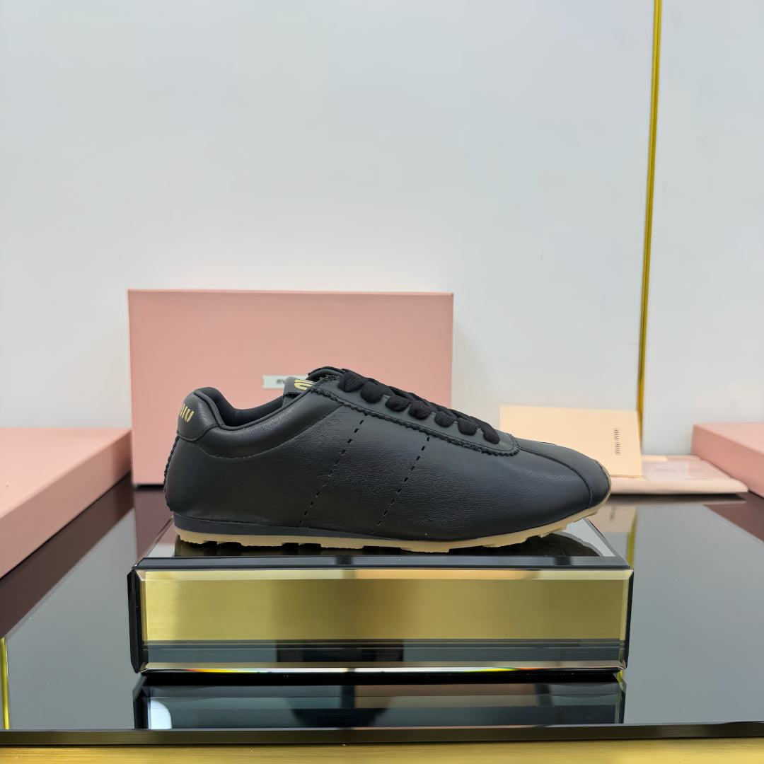 PLUME NAPPA SNEAKERS IN BLACK CALFSKIN