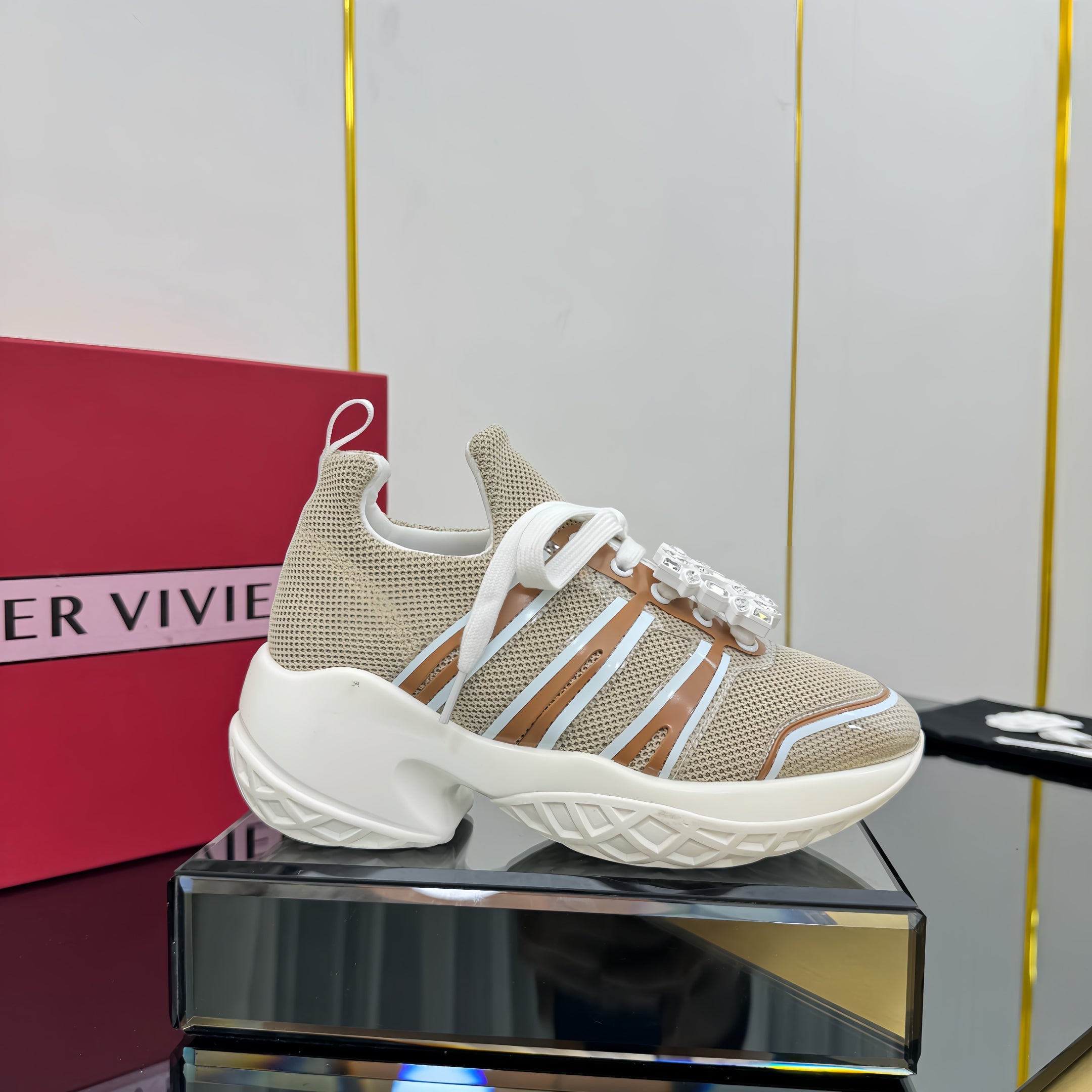 VIV' RUN SNEAKERS IN BEIGE TECHNICAL FABRIC WITH BROWN AND WHITE CALFSKIN