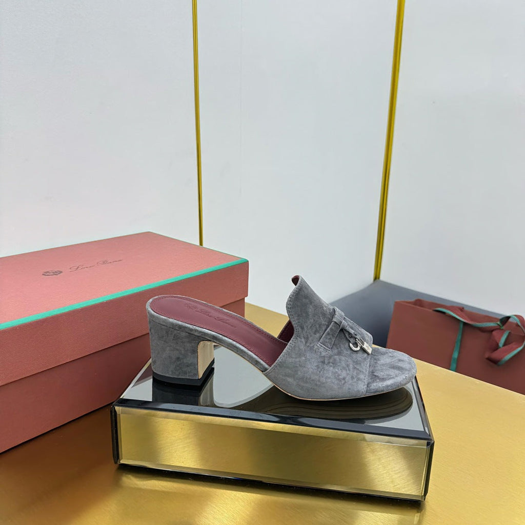 LP BLOCK HEEL SANDALS 25S IN DARK GRAY SUEDE