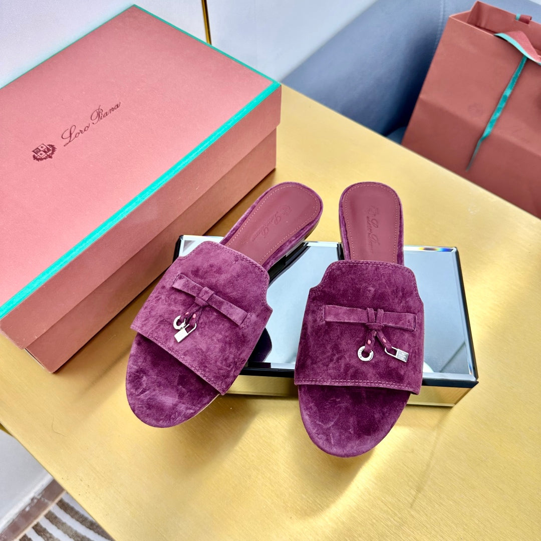 LP SANDALS 25S IN WINE PURPLE SUEDE WITH SILVER HARDWARE
