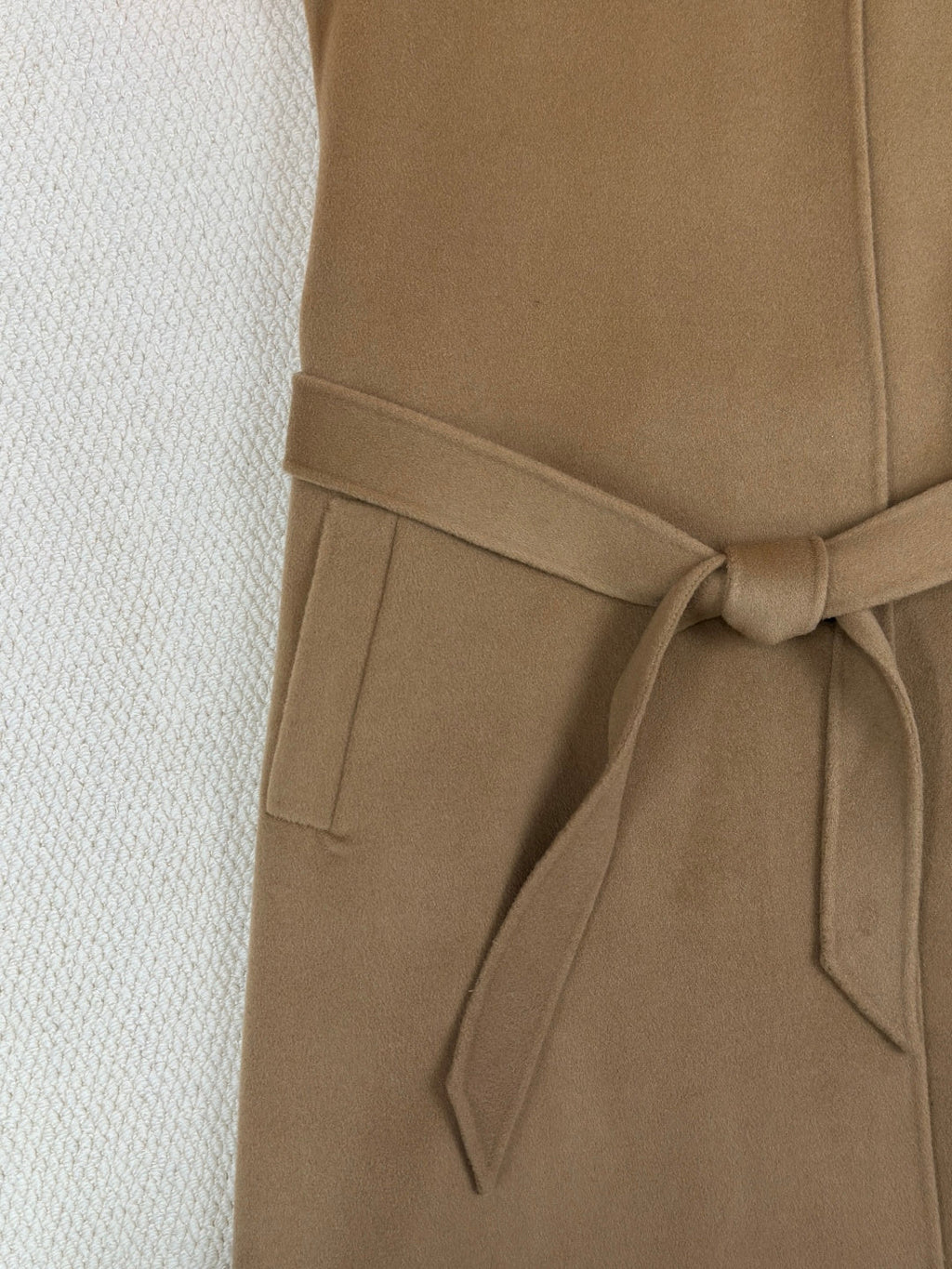 HERMES 25S LONG SLEEVELESS CASHMERE VEST 189