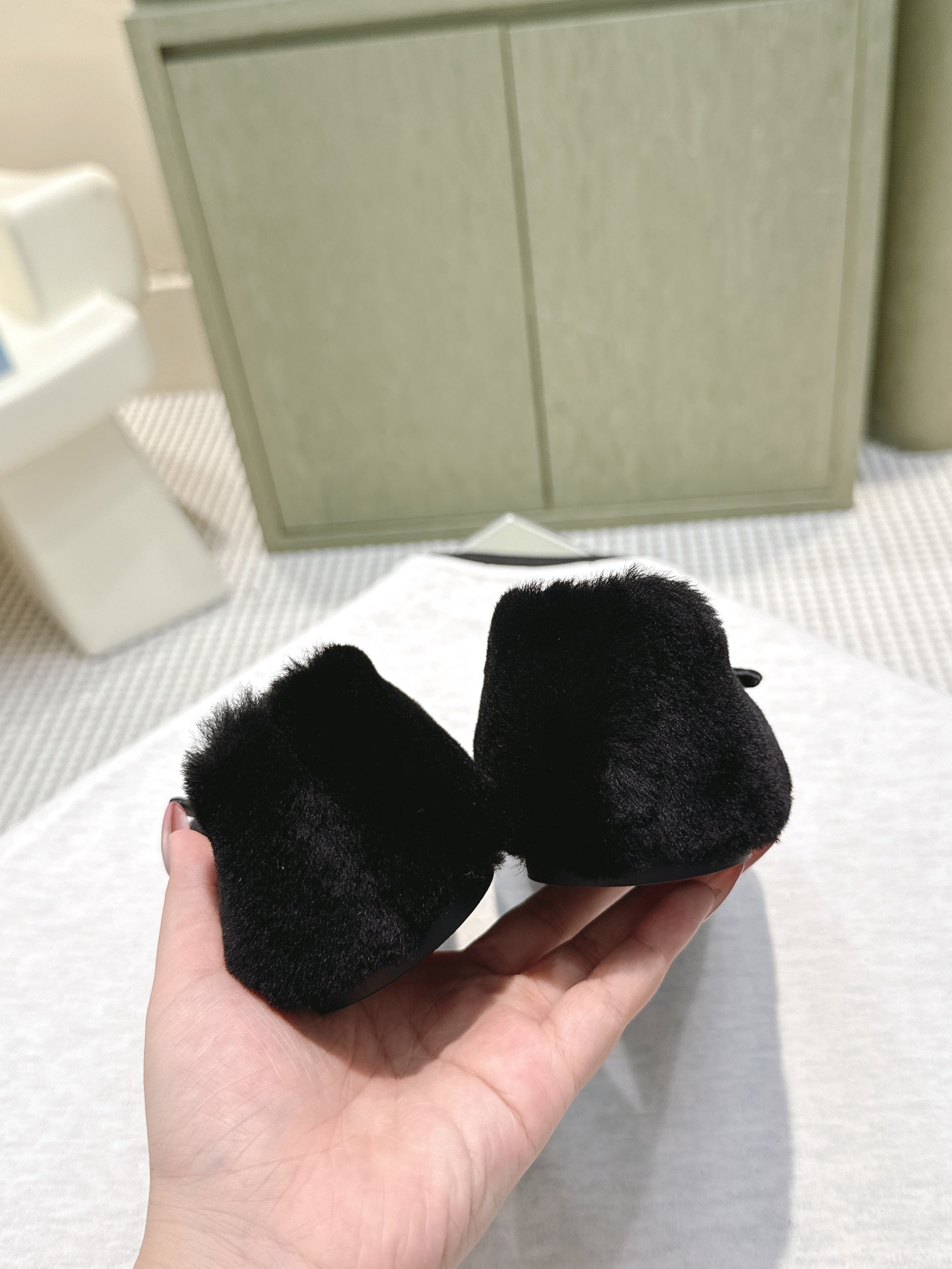 PRADA 25S MARY JANE BALLET FLATS IN BLACK FUR