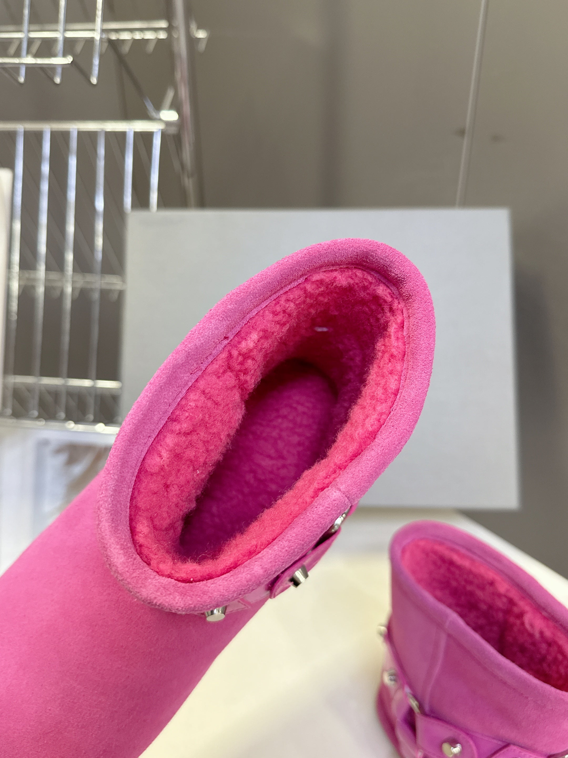 BALENCIAGA 25S ALASKA ANKLE BOOTS IN PINK SUEDE AND LAMBSKIN